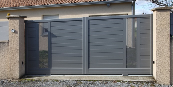 Portail coulissant Clotures et Portails de l'Ouest